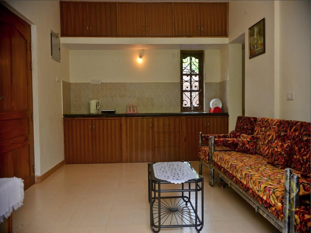 Antonio'S Residency Goa Hotell Betalbatim Eksteriør bilde